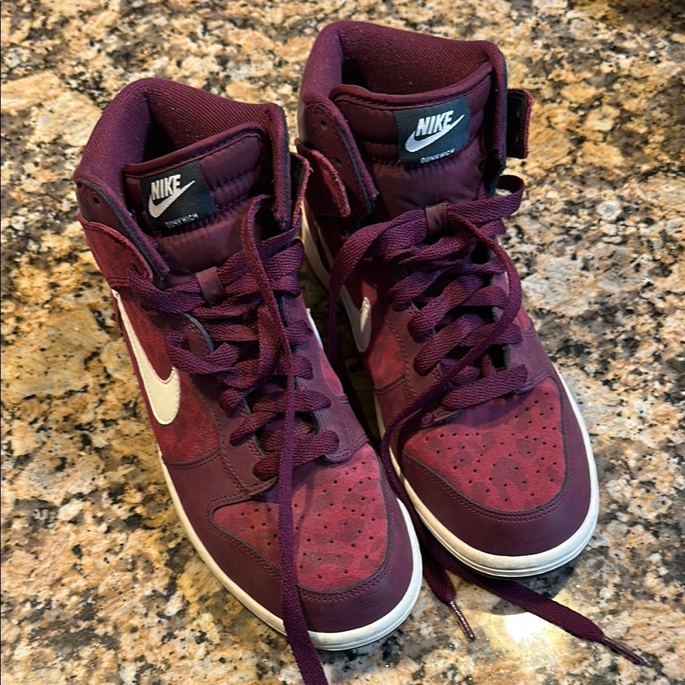 Nike Dark Red Leopard High-Top Sneakers Suede Classic Sz 9